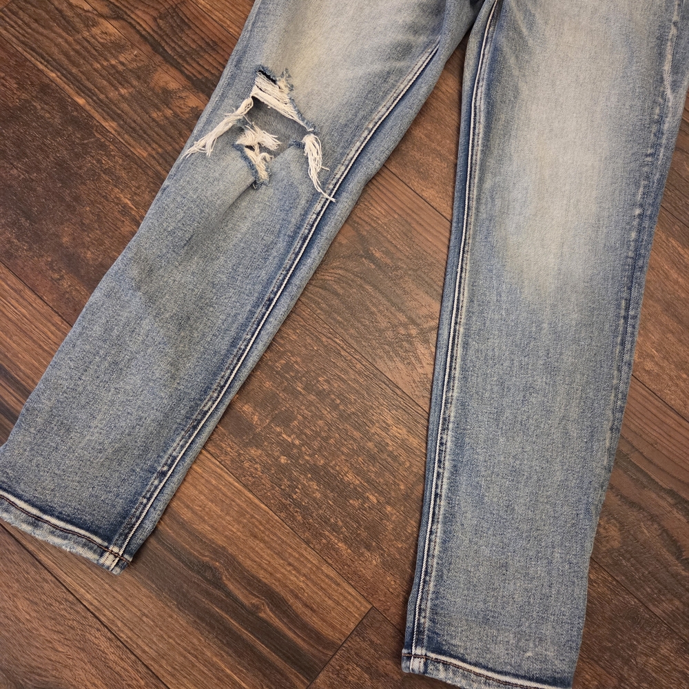 Distressed Blue Jeans - Picture 2 of 6